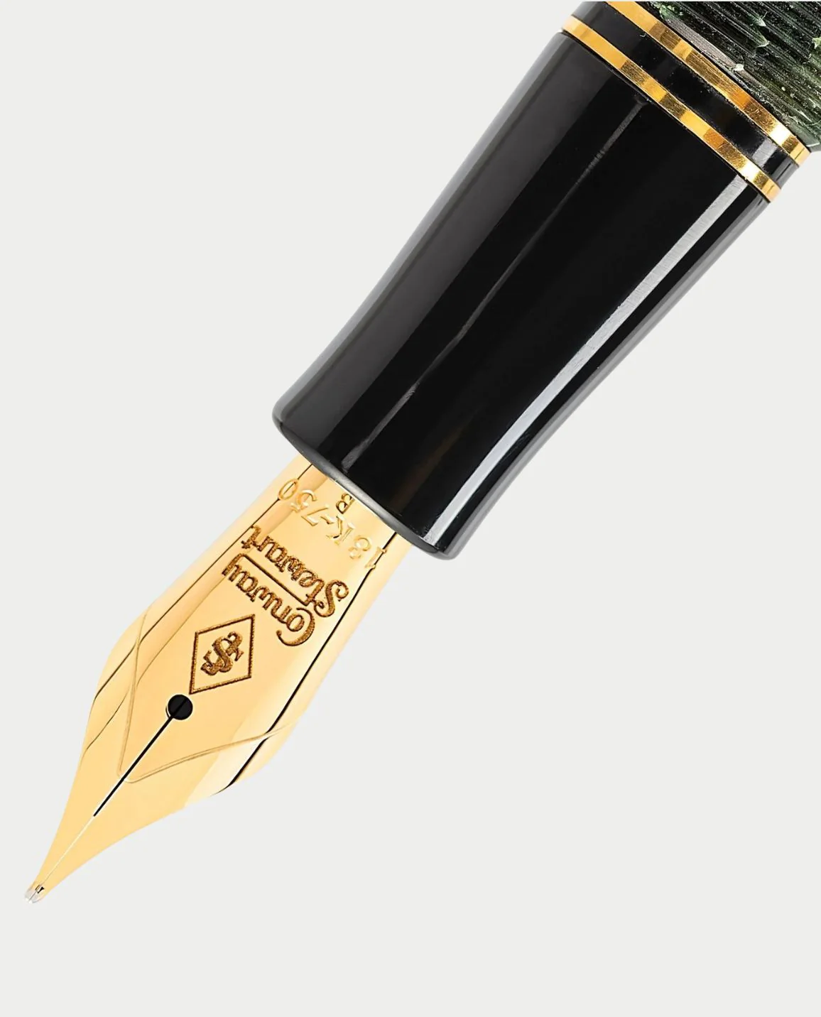 Conway Stewart Churchill Green Pen - Image 11
