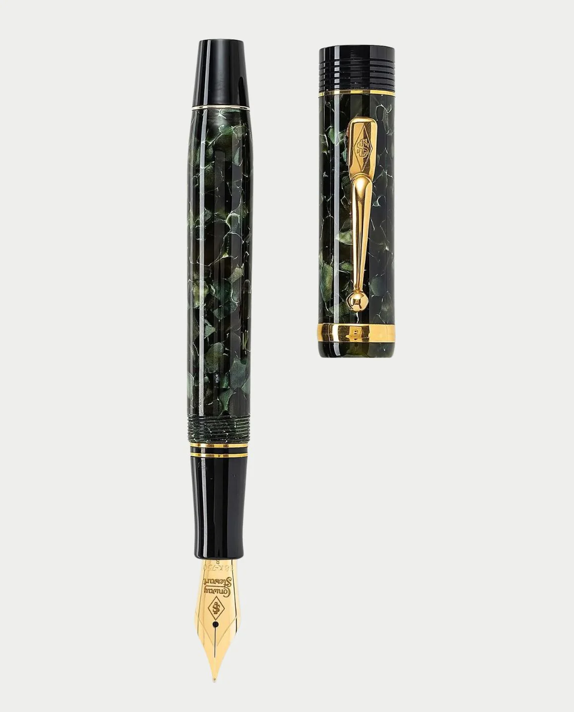 Conway Stewart Churchill Green Pen - Image 3