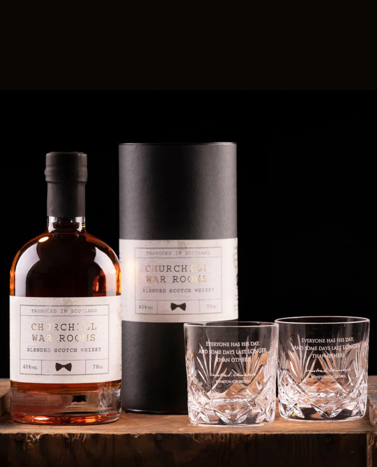 Churchill Whisky & Signature Glasses Gift Set - Image 2